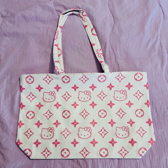 Hello Kitty Handbags - Hello Kitty Tote Bag